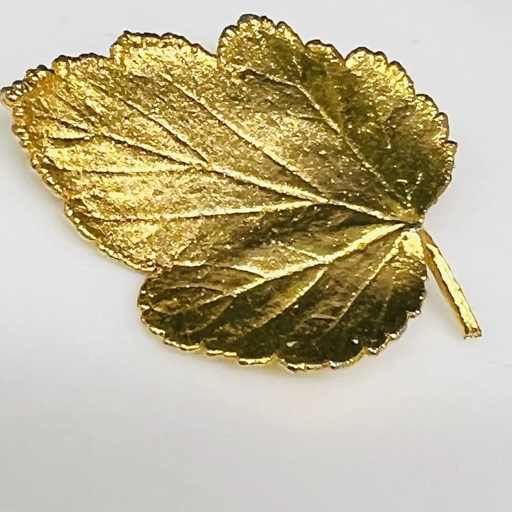24K Gold Dipped Genuine Leaf Brooch Pendant Nature Jewelry Rocky Mountains  1307